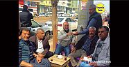 Faysal Güzelses, Kardeşleri, Necat Güzelses, Murat Güzelses ile Başkan Mahmut Kemal Genç, Lütfü Samburgan ve İbrahim Kırmızı(Çaycı Karo)