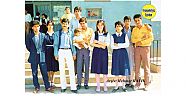Hemşehrimiz 1986 Yılı Viranşehir Lisesi 6 Edebiyat Sınıfı Öğretmen Saffet Avcı, Eski Öğrencilerinden Ali Kılıç, Şeymuz İneç, Azize Özallkak, Songül Genç, Nusret Nigiz, Mürvet Orman