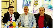 Hemşehrimiz Almanya’da Yaşayan Fehmi Seraç Halil Uçar ve Ünlü Sanatçı Hakkı Bulut