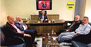 Münir Kanar, Aziz Bağçı, Eyyüp Öztürk, Belediye Özel Kalem Müdürü Abdulkerim Özşavlı ve Fatih Şenbayram