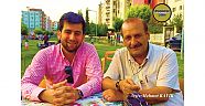 Viranşehir’de Yıllarca Öğretmenlik yapmış, Sevilen,  İyi İnsan Öğretmen Fahri Kaya ve Avukat Muhamed Baver Polatkol