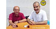 Viranşehir Lisesi Eski Öğretmenlerinden Sevilen İnsan Öğretmen Mehmet Ulutaş ve Eski Öğrencisi Mehmet (Durri) Coşkun